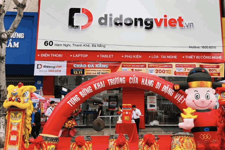 Khai trương đầu năm tưng bừng