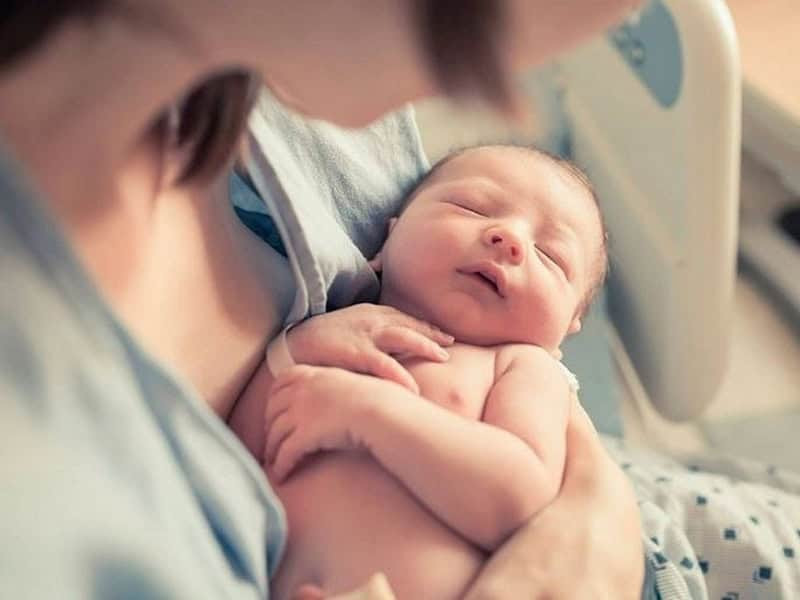 Không nên cân nhắc sinh con trong năm Bính Ngọ