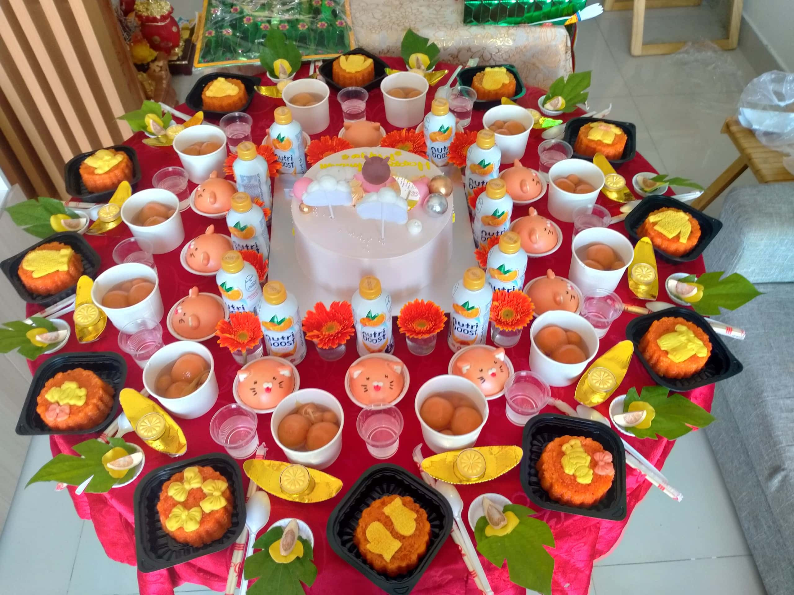 Mâm lễ cúng mụ đầy tháng cho bé gái miền Bắc