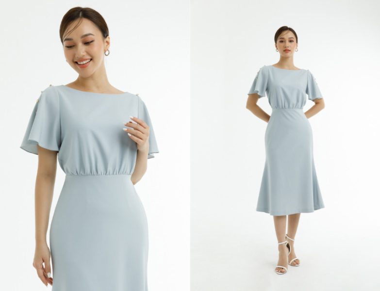Màu xanh dương tượng trưng cho biển cả và bầu trời, mang đến cảm giác bao la, rộng lớn, bình yên và trí tuệ cho tuổi Ngọ 2002