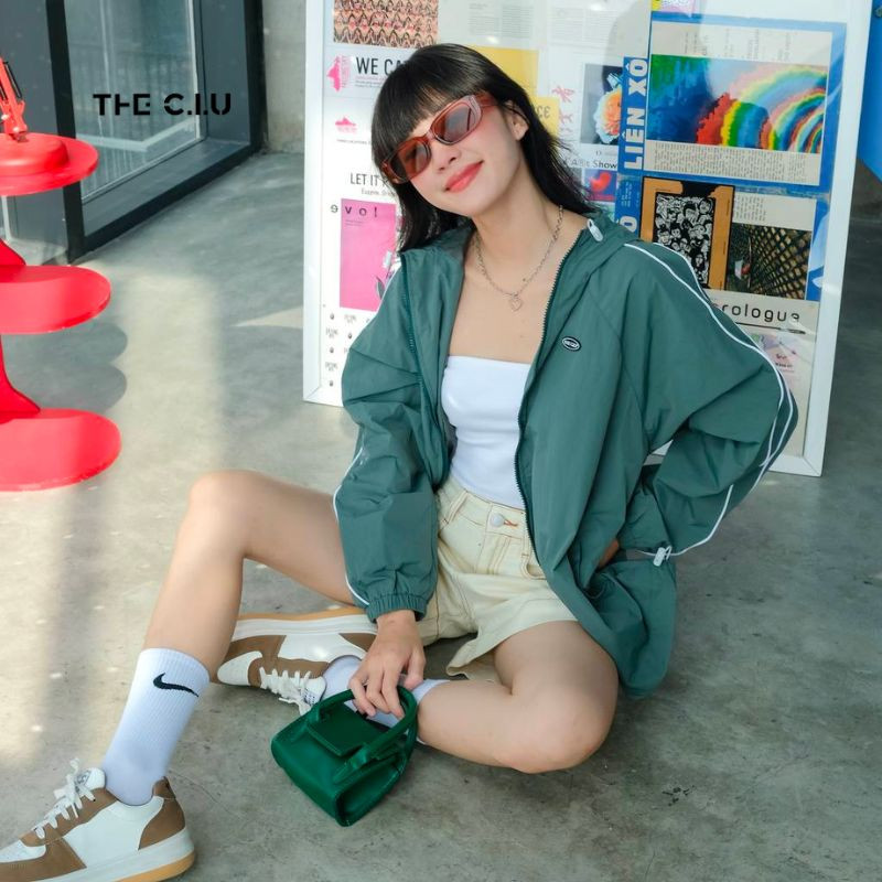 Mệnh Mộc hợp màu xanh lục tươi mới
