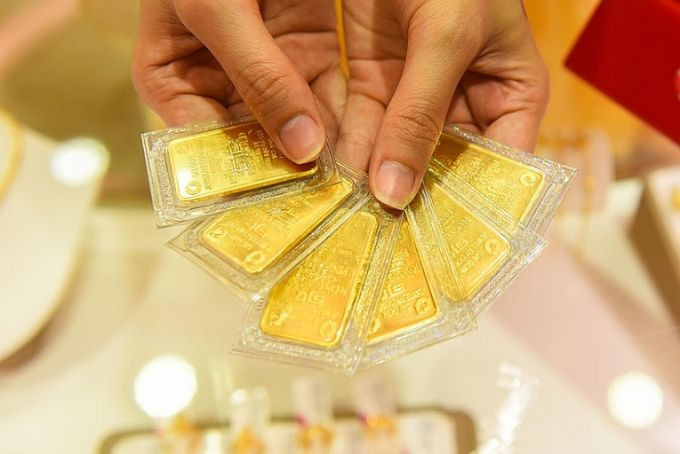 Mua vàng ngày vía Thần Tài vào giờ hoàng đạo để chiêu tài