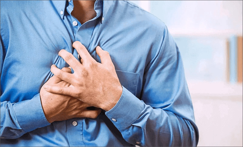 Nam Kỷ Mùi nên chú ý đến sức khỏe tim mạch nhiều vì năm Thủy khắc mệnh Hỏa sẽ tác động mạnh đến bộ phận này trong tử vi tuổi Kỷ Mùi 2026 nam mạng