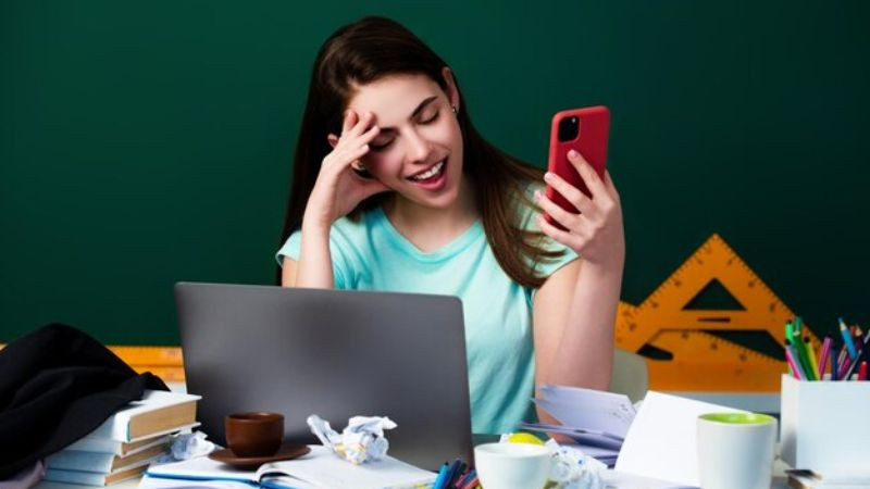 Sự tập trung của Bảo Bình, một trong những cung hoàng đạo sinh tháng 1, có thể bị ảnh hưởng bởi môi trường gò bó.