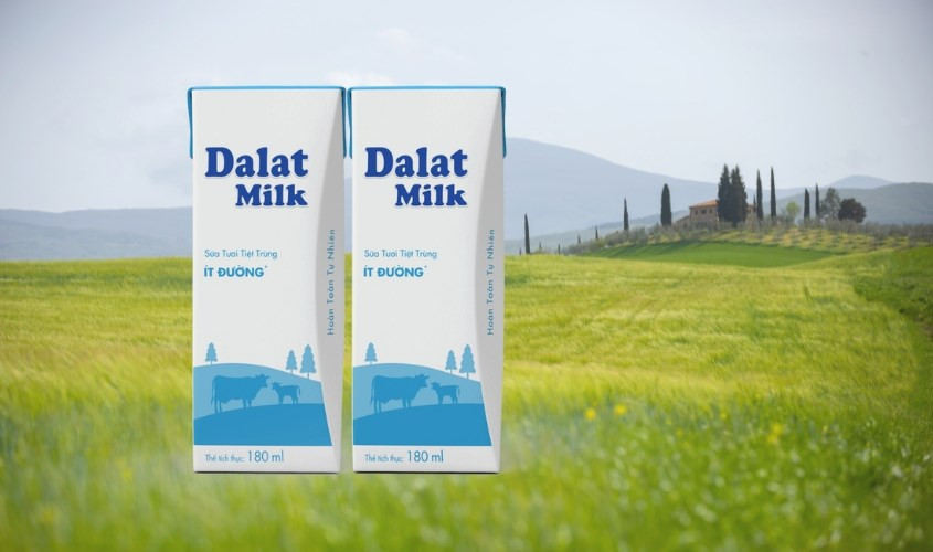 Sữa tươi Dalat Milk nguyên chất từ cao nguyên