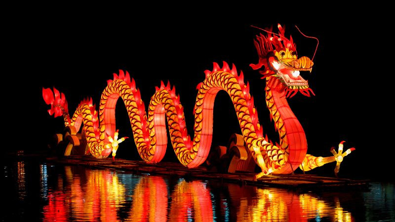 Tài lộc tuổi Thìn 2025 nữ mạng