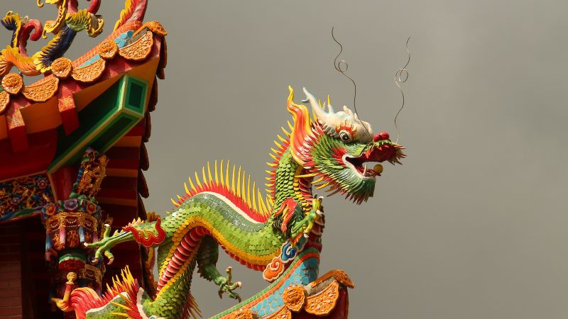 Tổng hợp câu hỏi thường gặp về tử vi Bính Thìn 2025 nam mạng