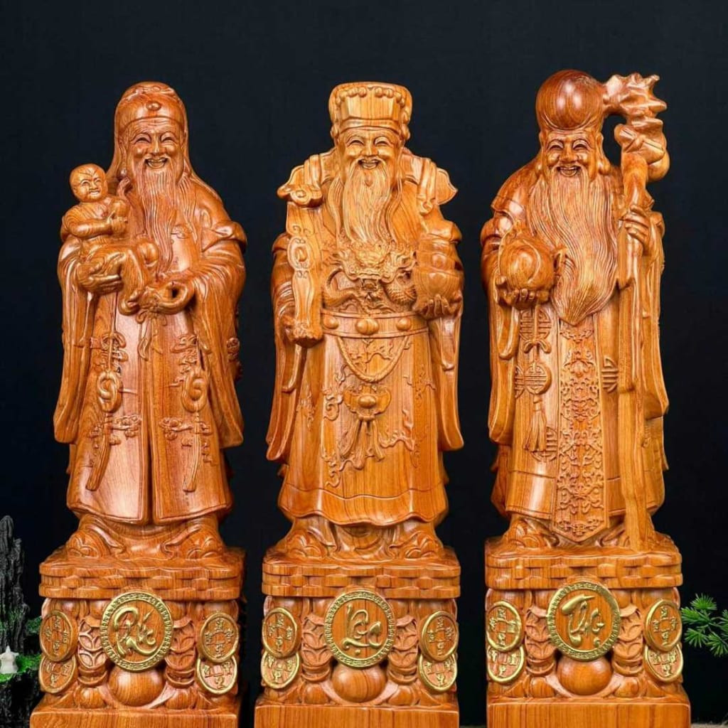 Tượng Tam Đa màu sắc phù hợp người mệnh Hỏa, tượng Phúc Lộc Thọ hợp tuổi nào