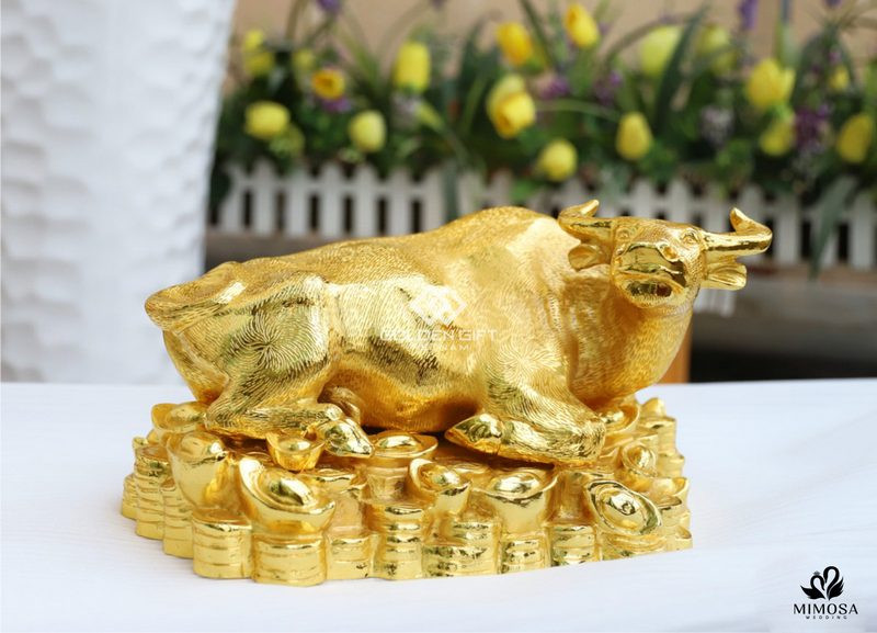 Tượng trâu phong thủy hợp tuổi 1997