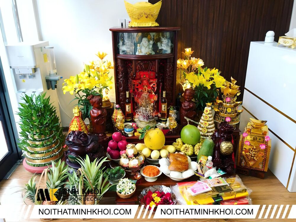 Xem ngày tốt chuyển bàn thờ thần tài theo tuổi cần chú trọng cả việc chọn giờ đẹp.