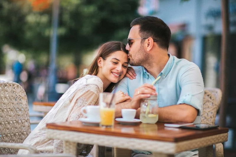 Xử Nữ 20/9 hợp với các cung hoàng đạo nào trong tình bạn, tình yêu